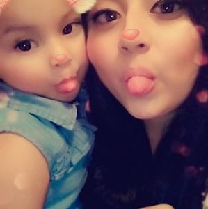 Meet your Posher, Selena